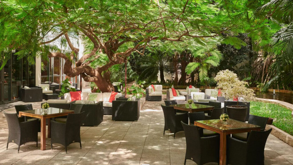 Hyatt Regency Dar es salaam seating area