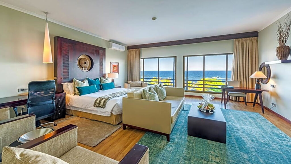 sea cliff hotel bedroom